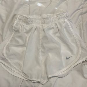 nike dri-fit white lined running shorts size small